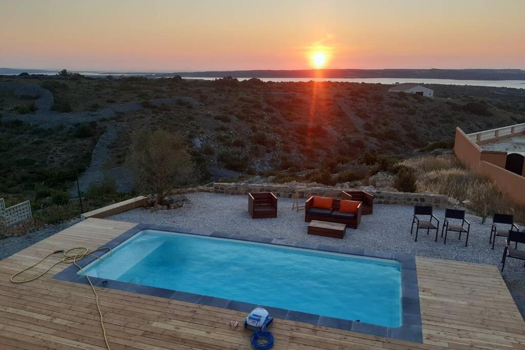Maison Avec Vue Sur La Mer Et Avec Piscine A Fitou Exterior photo